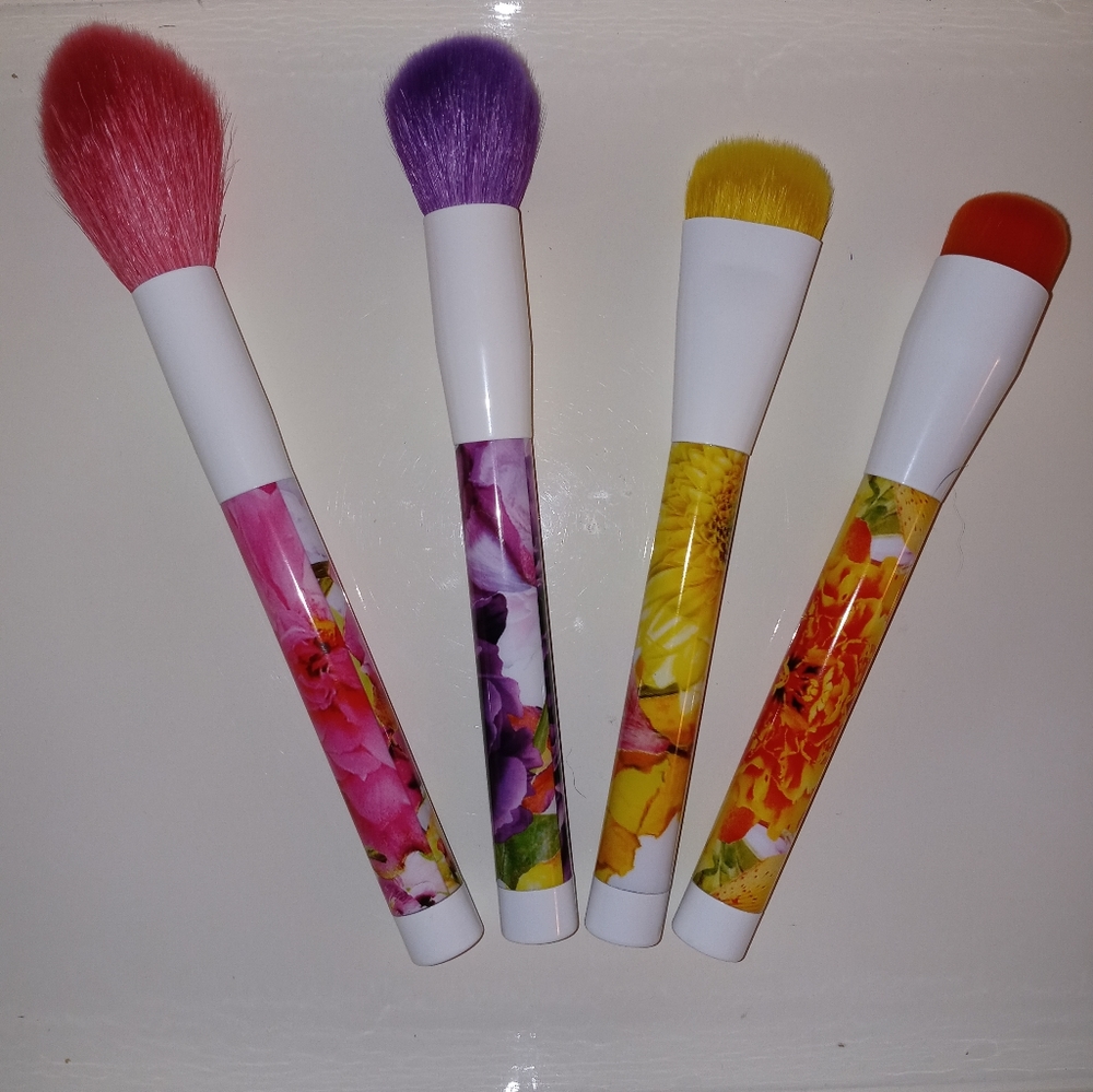Sonia Kashuk Brush Couture 4 piece set